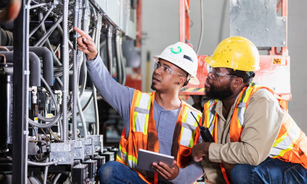 Best Local Electrician Companies  in Kewaskum, WI